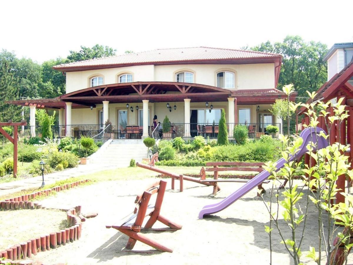 Staff House *